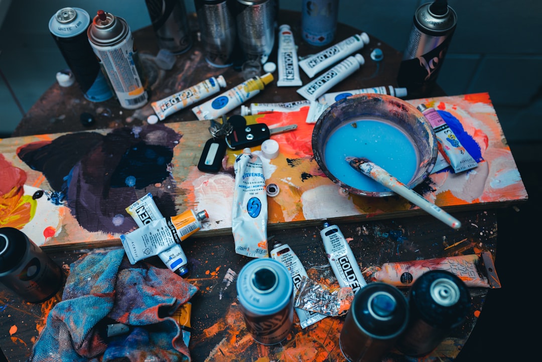 Exploring the Rich Hues of Canvas Auburn